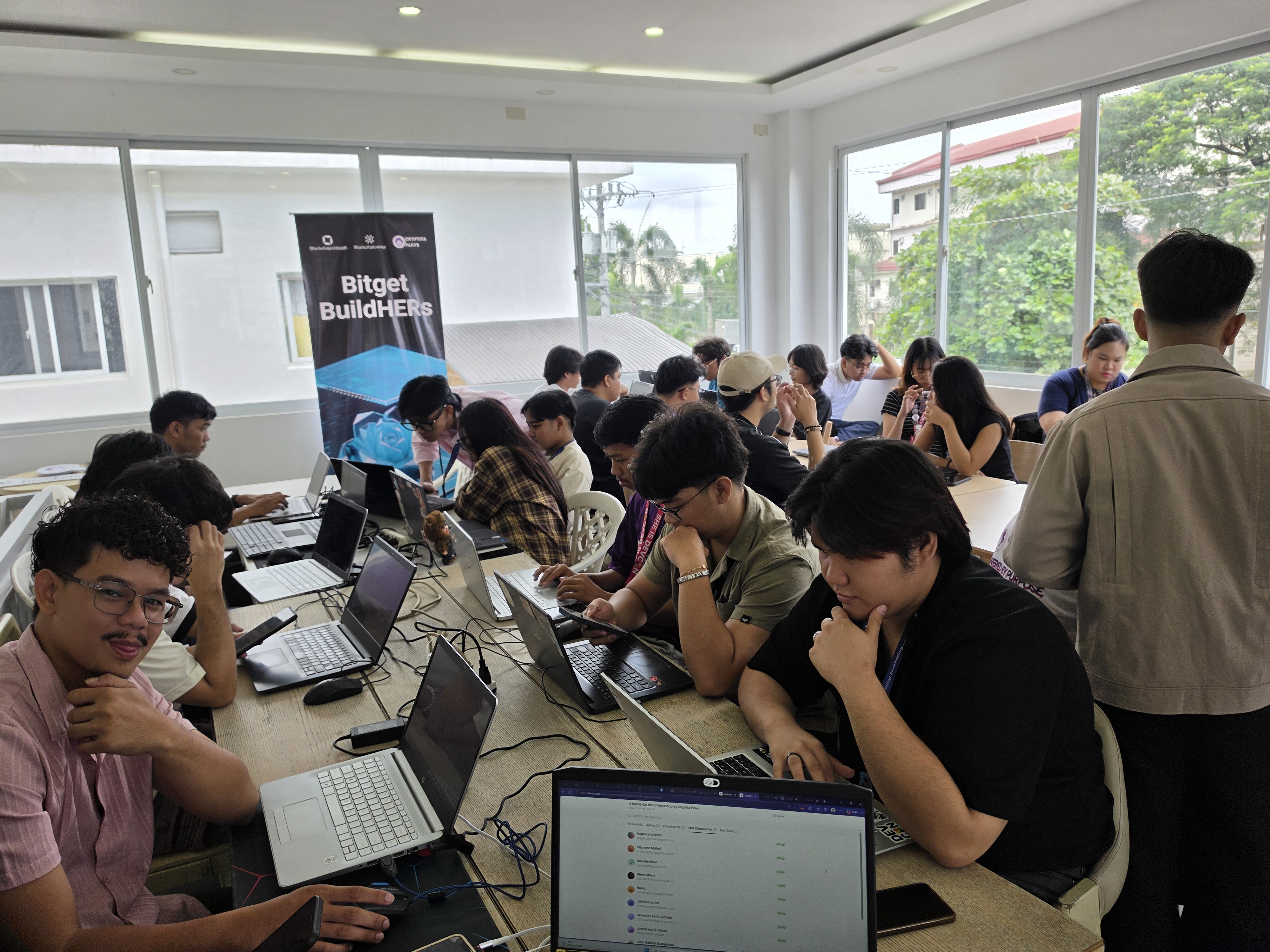 GrantiX × Social-Impact Fundraising program photo 2