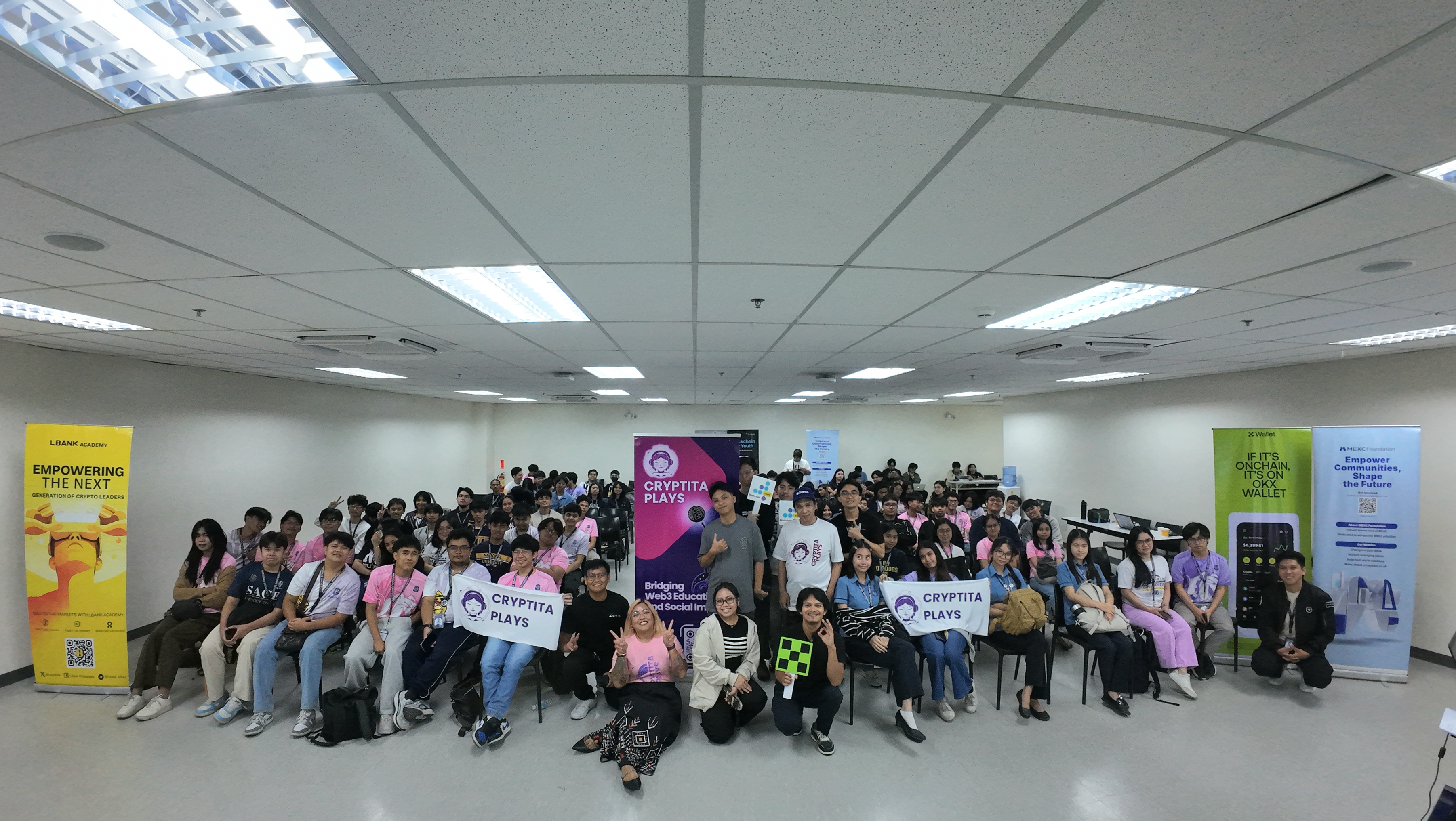 Cryptita Plays: Web3 On Campus program photo 5